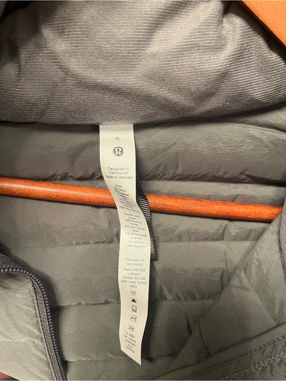 lululemon - Picture 2 of 2